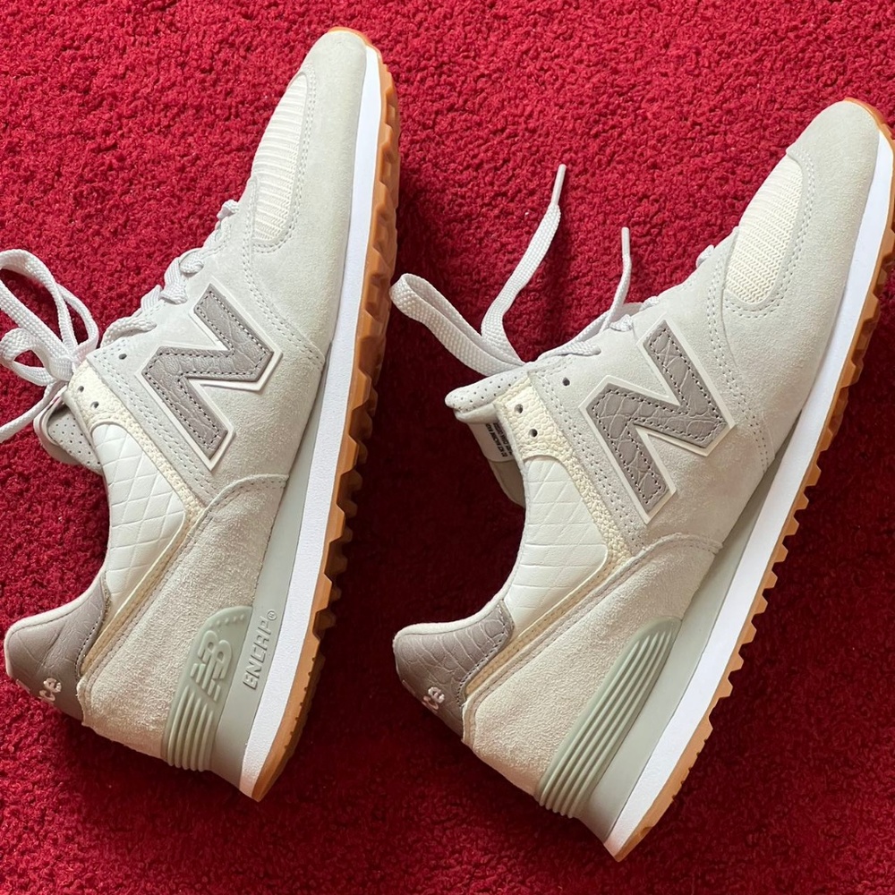 New Balance 574 MADE IN USA 'PRIDE'- Men Size 10.5